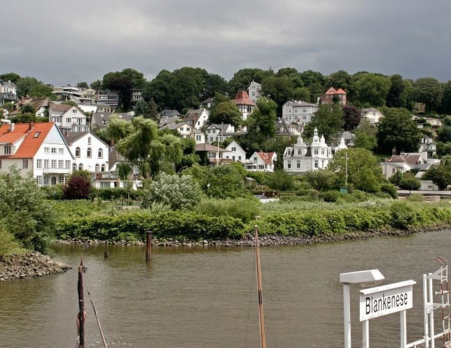 Hamburg: Tour of Blankenese on the Banks of the Elbe - Blankenese by the Elbe: Why this part of Hamburg works so well