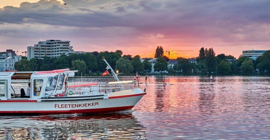 Hamburg: Twilight cruise - What you’ll actually see between Jungfernstieg and Harvestehude
