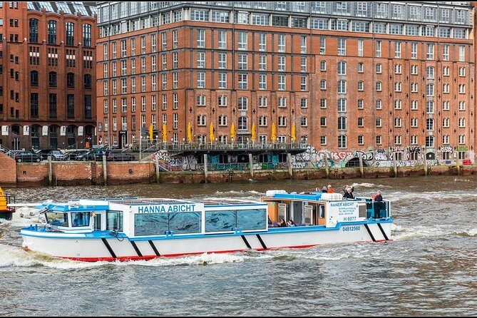 Harbor cruise on the beautiful Elbe - Price and Value for $29.96: When This Cruise Makes Sense