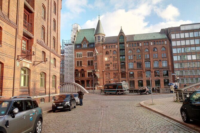 Historic Free Tour of Hamburg Old Warehouse District - Who Should Book This Speicherstadt and Chilehaus Tour