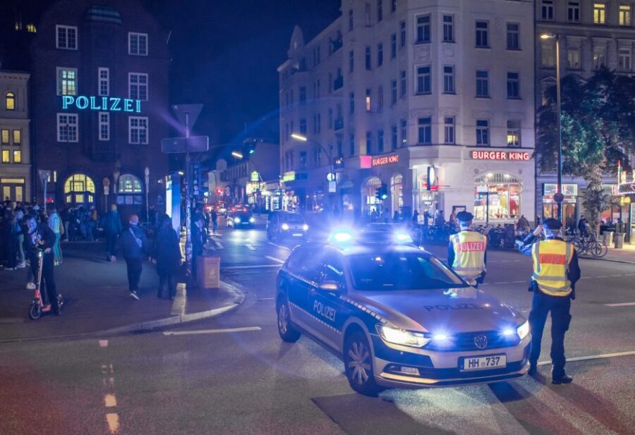 KIEZ SPEED TOUR/ADULTS ONLY - 1h - Herbertstraße: where the tone turns more specific
