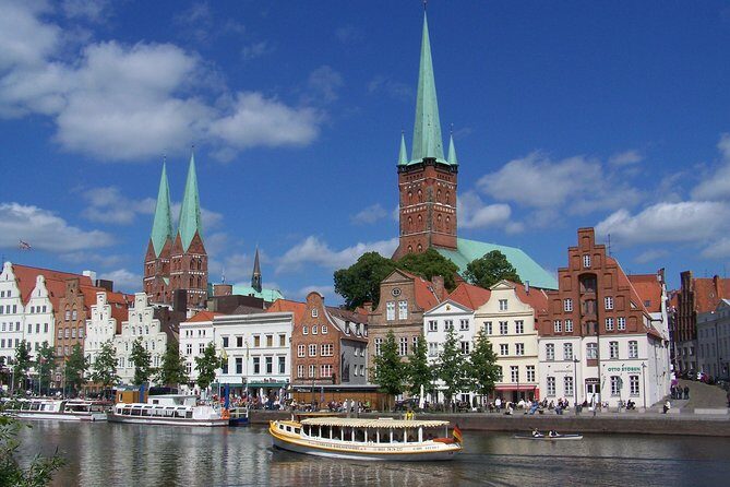 Lübeck Day Trip From Hamburg By Train With Private Guide And Lunch - Why Lübeck Works So Well as a Hamburg Day Trip