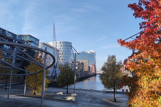 Private 2-Hour Hamburg Highlights Walking Tour - Stop 1: Hamburg Town Hall (Rathaus) and why it matters