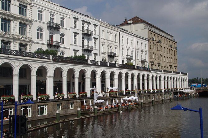 Private 3-Hour Hamburg Sightseeing Tour in a Mercedes Limousine - Value check: is $150.19 per person worth it?