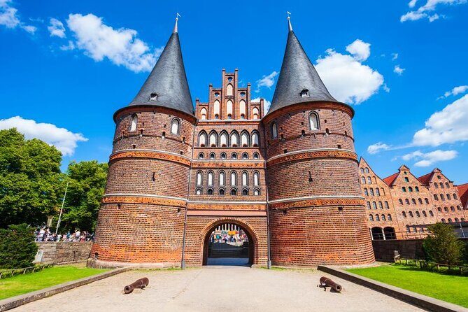 Private 5-Hour Hamburg Countryside Tour with a former policeman - A Private 5-Hour Hamburg Countryside Ride That Actually Feels Like a Plan