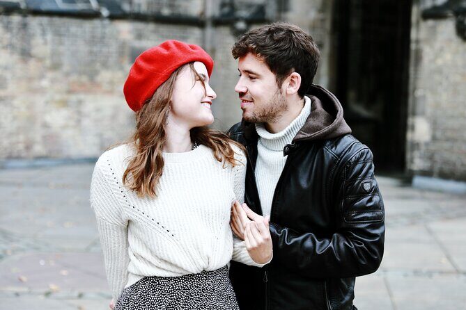 Private Romantic Urban & Street Photoshoot - Hamburg Street Portraits: Less Posing, More Being You