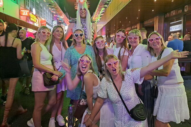 Pub Crawl - Drink & Dare - Guide quality: why the group experience feels organized
