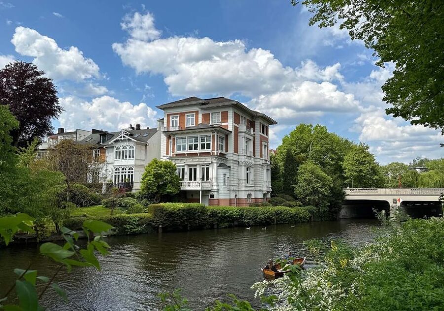 Radtour um die Alster & durch traumhafte Alsterviertel - Eppendorf and Uhlenhorst: stylish residences plus real water geometry
