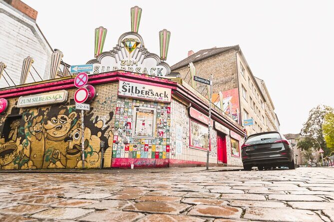 Reeperbahn Tour In St. Pauli - The Route: Stop 1 at Polizeikommissariat 15 Davidwache