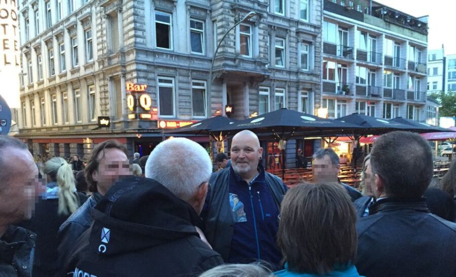 Reeperbahn Walking Tour with St. Pauli Local - Meeting point on St. Pauli: where to start without stress