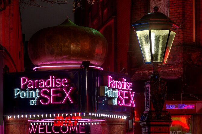Sex und Crime Tour auf St Pauli ab 18 - Reeperbahn After Dark: The Street Walk That Turns Into Stories