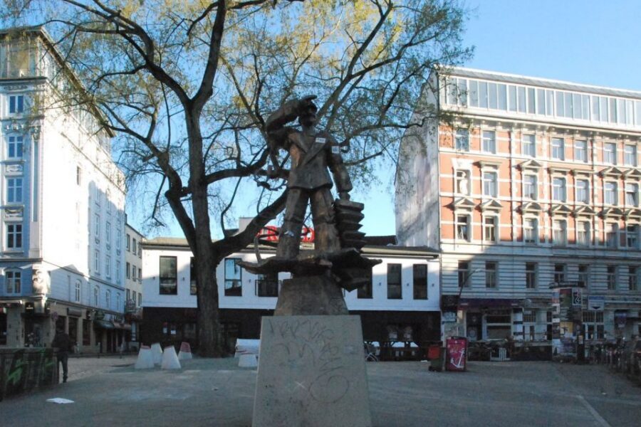 St. Pauli: Daytime Tour - Herbertstraße: Understanding the Neighborhood’s Most Notorious Label