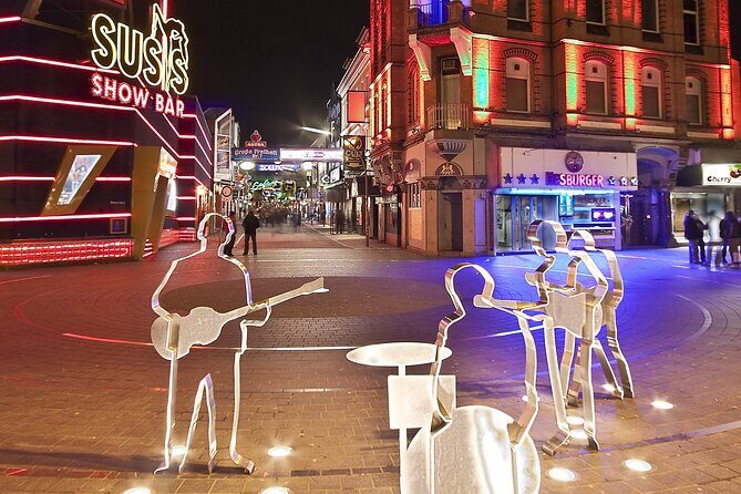 St Pauli Highlights Tour - St Pauli’s Reeperbahn walk: what the guidance changes