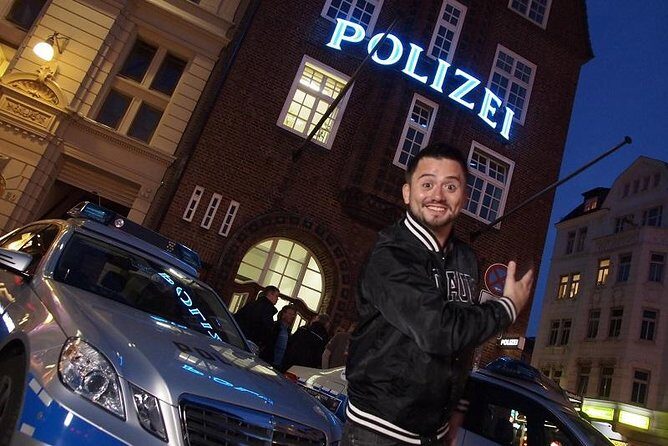 St. Pauli Kieztour - Reeperbahn mittendrin (german-speaking only) - Who should book this St. Pauli Kieztour?