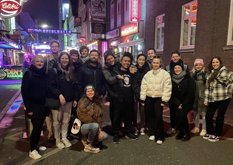 St. Pauli Kieztour - Reeperbahn mittendrin - Starting at Wohlwillstraße 1: Getting Oriented Fast