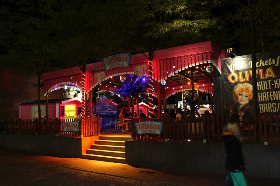 St. Pauli Nightlife Tour with Drag Queen in German - Who This Tour Suits Best (and Who Might Want Another Option)